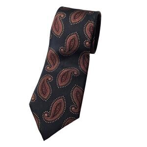 Vintage Savvy USA Made 100% Silk Black Paisley Career Business Office Men’s Tie